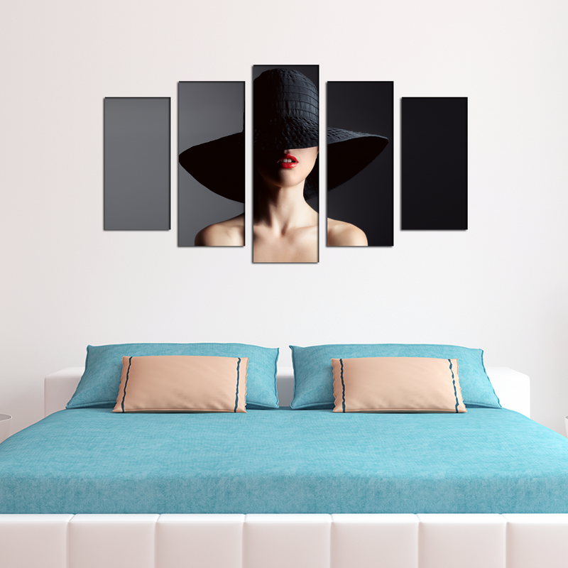 Bold Lady Canvas Wall Painting- With 5 Frames