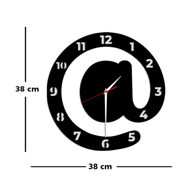 Round Design Wood Analog Wall Clock