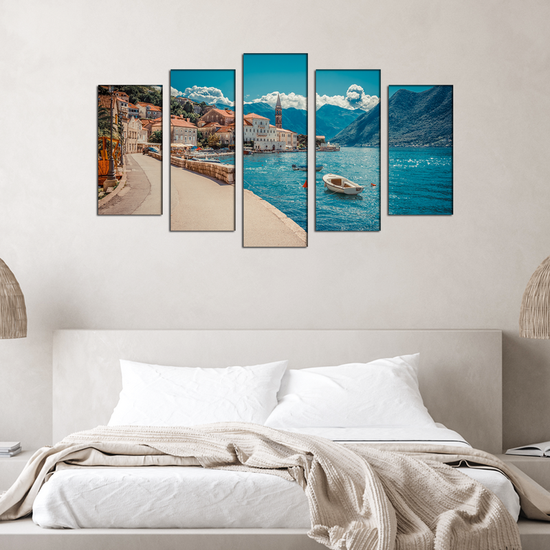 Boats in Sunny Day Canvas Wall Painting- With 5 Frames