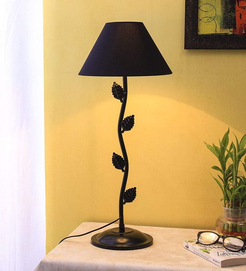 Black Cotton Designer Zig Zag Iron Table Lamp