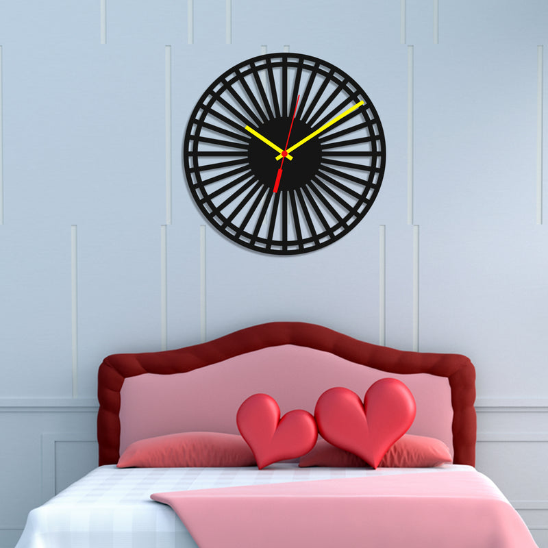Lovely Lines Design Wood Analog Wall Clock