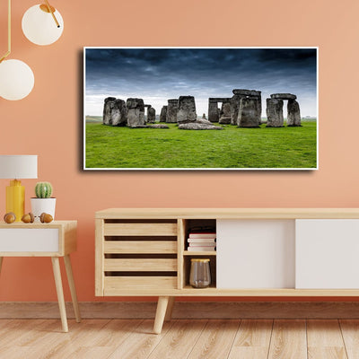 DecorGlance Posters, Prints, & Visual Artwork Stonehenge in Wiltshire Canvas Floating Frame Wall Painting