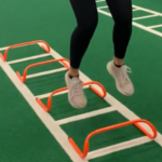 Peran Hurdle (Rintangan Mini) dalam Latihan Sepak Bola