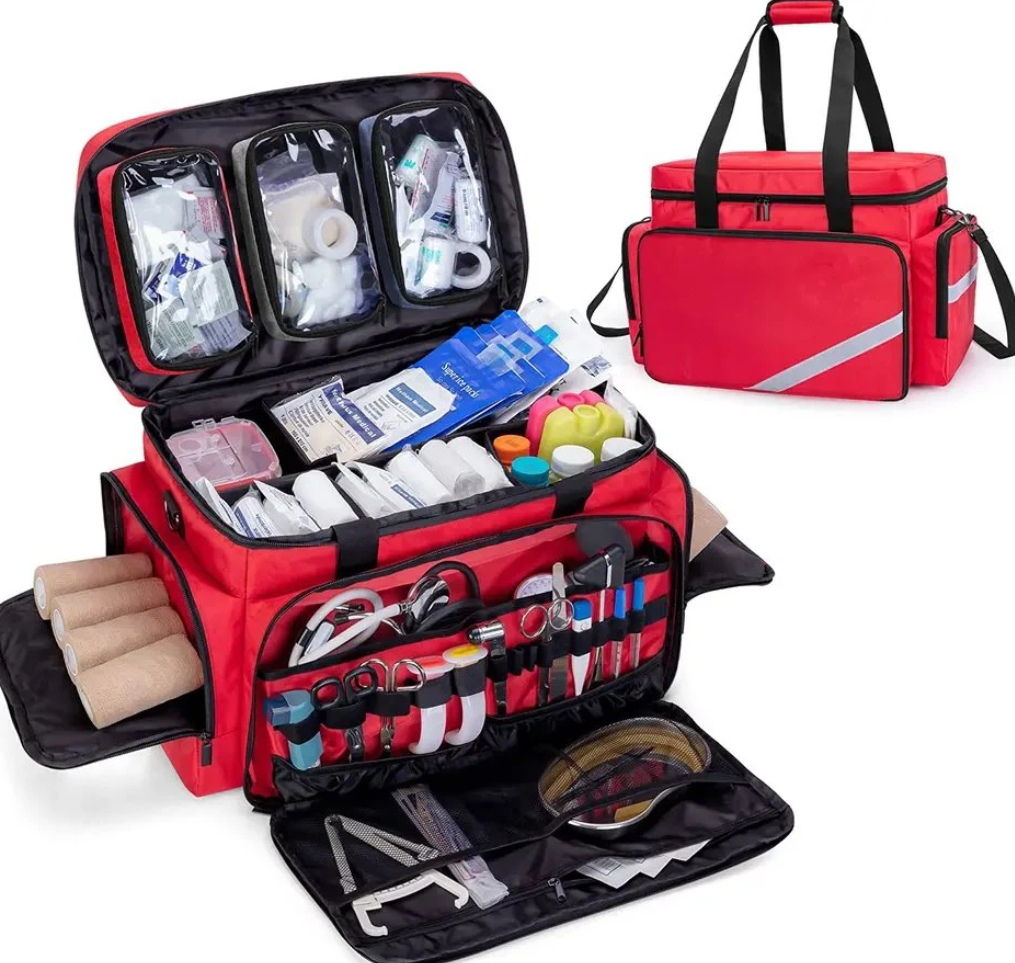 medical-equipment-container-dalam-sepak-bola