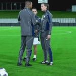 peran-penting-asisten-pelatih-dalam-sepak-bola