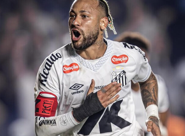 neymar-mencetak-gol-saat-santos-mengalahkan-flamengo