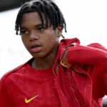 profil-pemain-rio-ngumoha-bintang-muda-liverpool