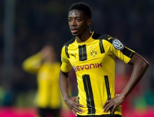 kehebatan-dembele-sampai-bisa-mengangkat-trophy-ballon-dor