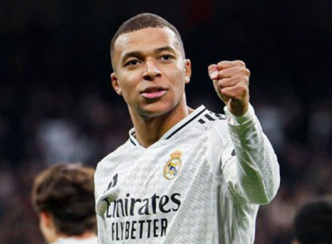 kylian-mbappe-menjadi-pemain-super-yang-ditakuti-musim-ini