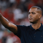 siapakah-pengganti-yang-cocok-untuk-patrick-kluivert