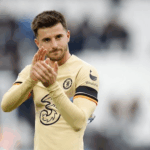 kepala-mantan-pemain-mu-ini-berdarah-saat-lawan-chelsea