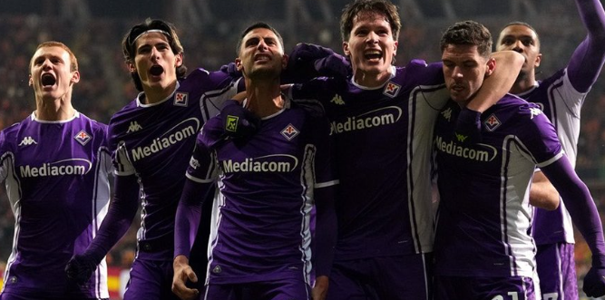 Fiorentina Lolos Usai Kalahkan Jagiellonia di Playoff 2026